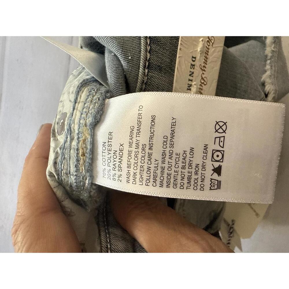 Tommy Bahama Denim Skirt - Light Wash, Size 2 - Picture 5 of 6